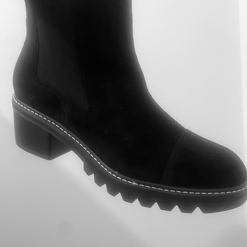 Bernardo Women's Black Ankle Boots - Picture 3 of 12